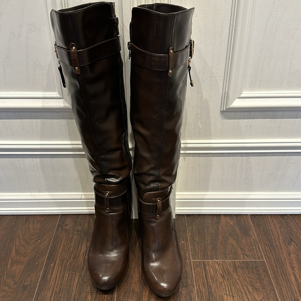 Guess 20”Tall 5” Heel Never Worn Leather Boots in box (will not ship in box)